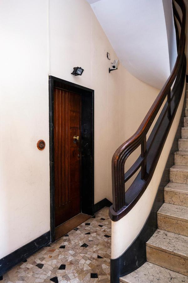 Central Apartment 米兰 外观 照片