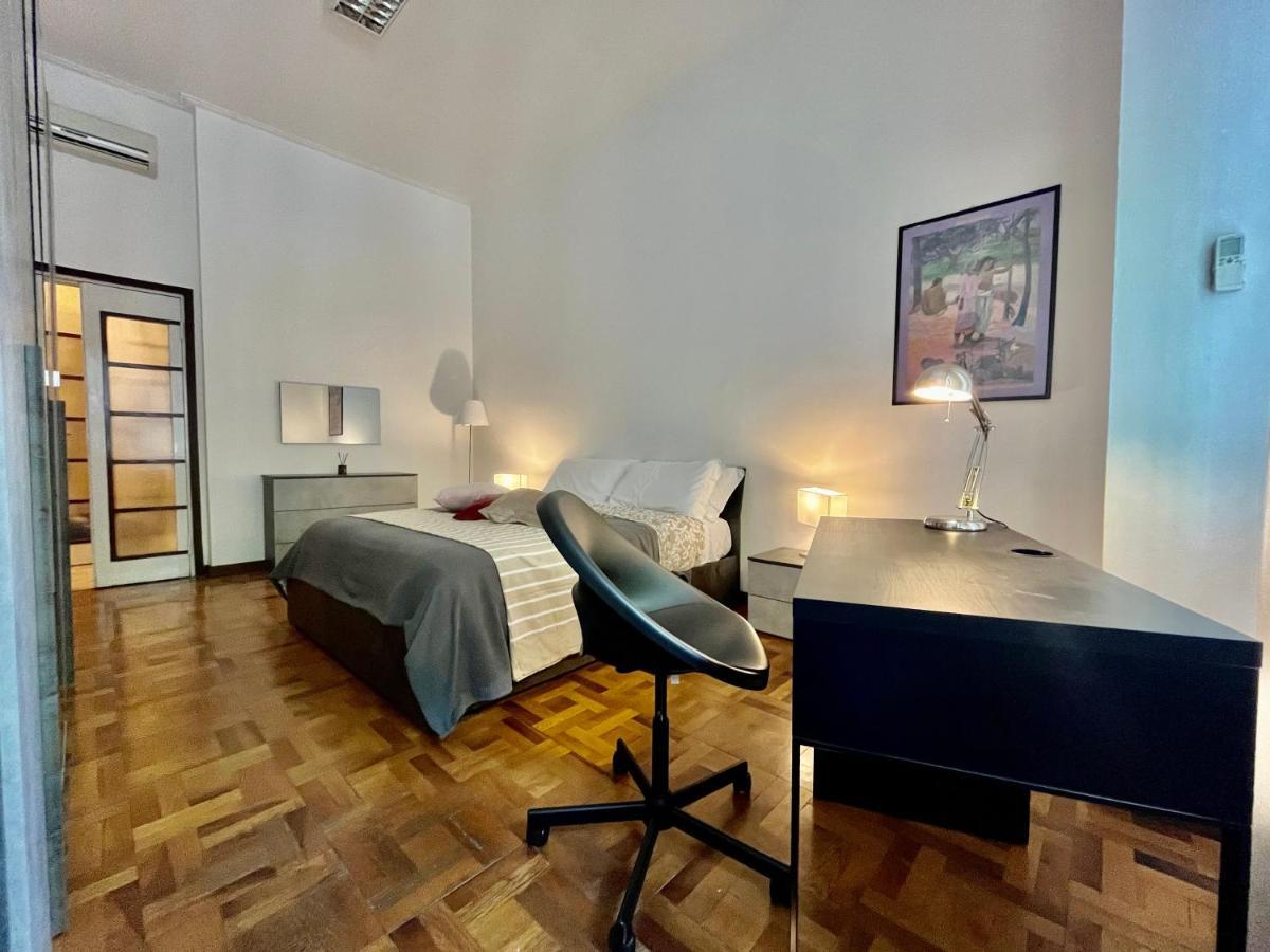 Central Apartment 米兰 外观 照片