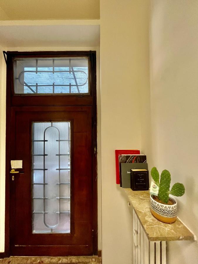 Central Apartment 米兰 外观 照片